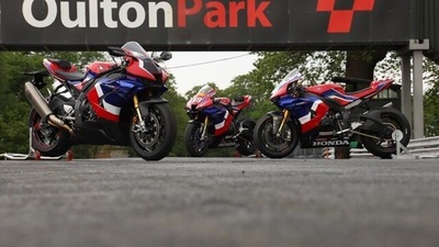 Comparativa Honda, solo 2"8 tra la Fireblade di serie e la SBK