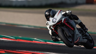 Ecco la nuova MV Agusta F3 RR FOTO