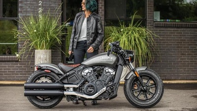 Indian, la gamma 2022 tra nuove livree e accessori FOTO