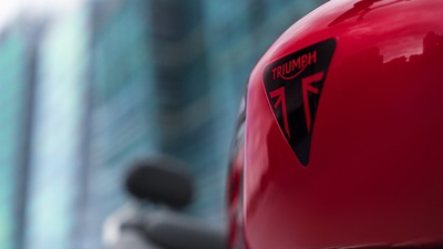 Triumph Rocket 3 2021 FOTO