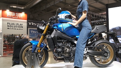 Yamaha XSR 900: divertimento di classe