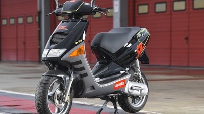 Le Replica di Aprilia: dallo scooter SR alle sportive Af1 ed RS