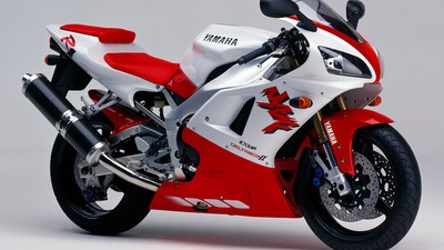 Yamaha YZF-R1 97-98: l'inizio di una storia