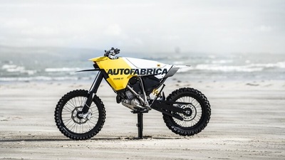 Auto Fabrica Type 17