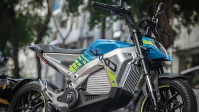 Ukko S: la naked di Tromox FOTO