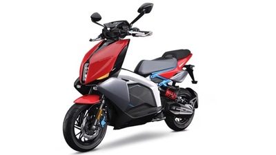 Scooter elettrico, TVS X: Le foto