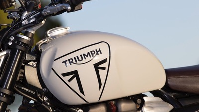 Triumph Scrambler 1200 X e XE, le foto della prova