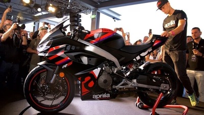 Aprilia RS 457: prezzo, velocità, scheda e rilevamenti