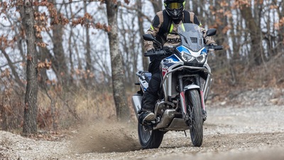TEST Honda CRF 1100 L Africa Twin ES: I VOTI DEL #SOTTOESAME