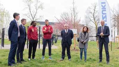 Suzuki, 11 alberi granata per celebrare il legame tra l'azienda e Torino