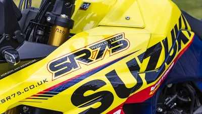 Suzuki V-Strom 800DE Rally Edition by SR75 Suzuki World Team: le foto