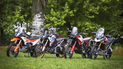 Comparativa Adventouring 2024 : le foto delle Enduro Over