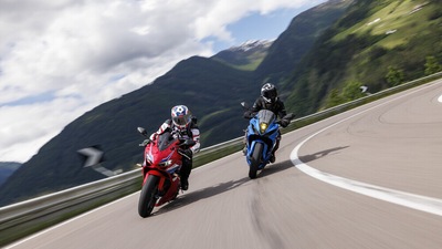 Honda CBR 650R e-clutch vs Suzuki GSX-8R: le foto della sfida