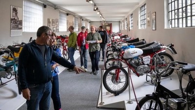 A Mandello del Lario in 30mila per il Moto Guzzi Open House