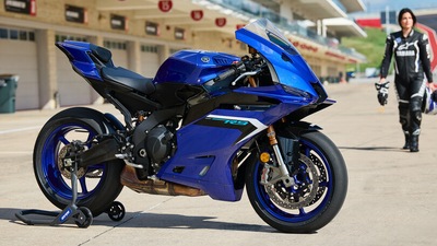 Yamaha R9 LE FOTO