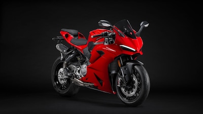 Nuova Ducati Panigale V2: le foto
