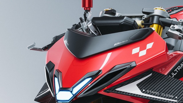 F99: le foto della futuristica Ultraviolette