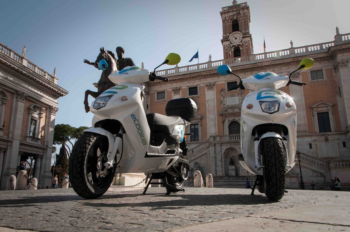 Roma, arrivano a “noleggio” 240 scooter elettrici News InMoto.it