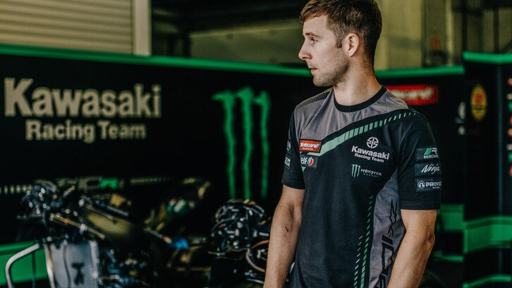 Kawasaki: l'abbigliamento racing - News | InMoto.it