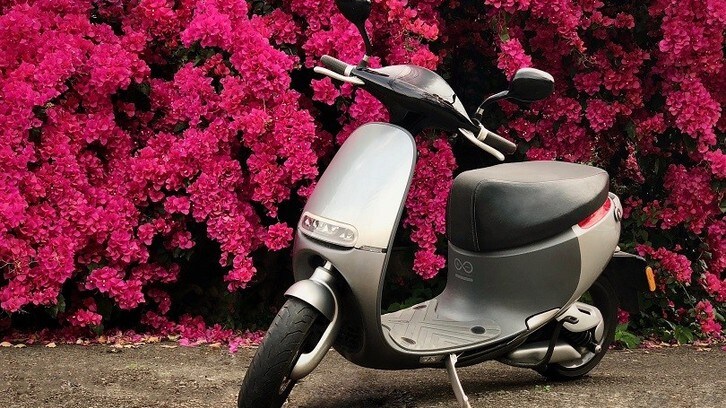 Moto e scooter elettrici, a Milano incentivi fino a 3000 euro