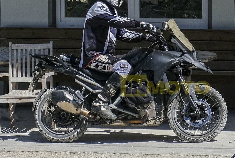 bmw r1300gs 2021