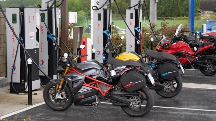 Moto elettriche, ANCMA: ottima crescita nel primo semestre 2021