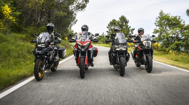 Comparativa maxi crossover 2021: ecco la regina del turismo all-inclusive