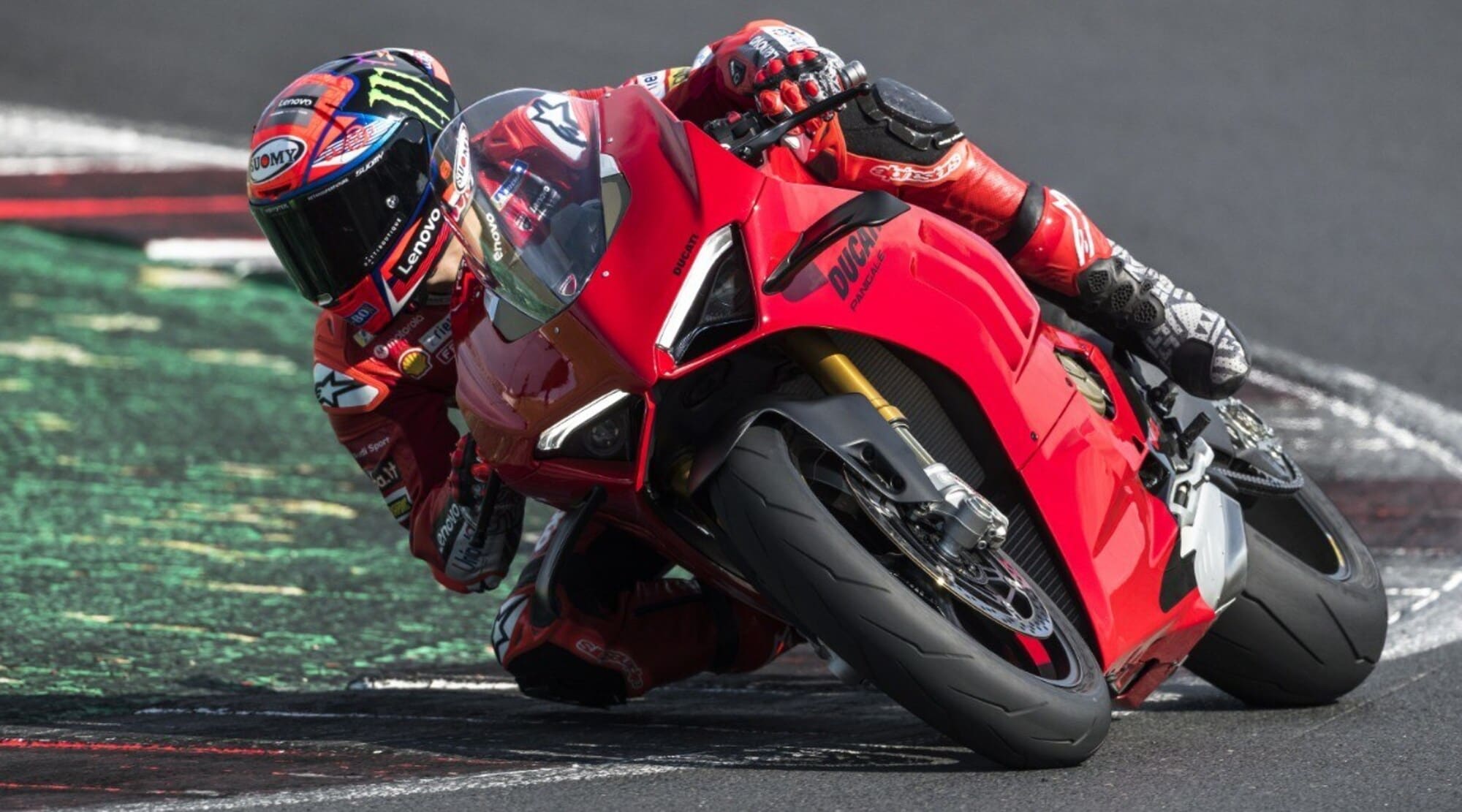 Ducati affila gli artigli alla sua SBK, la Panigale V4