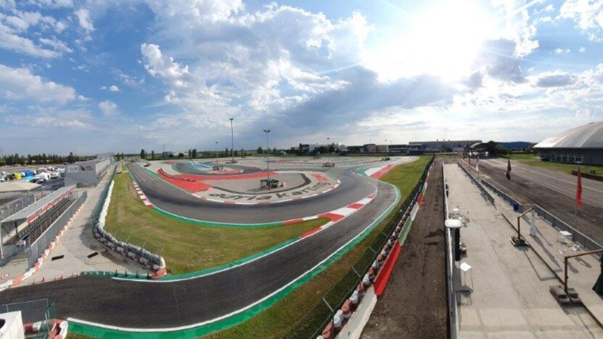 Adria, chiude l'autodromo: c'è un "buco" da 53 milioni di euro