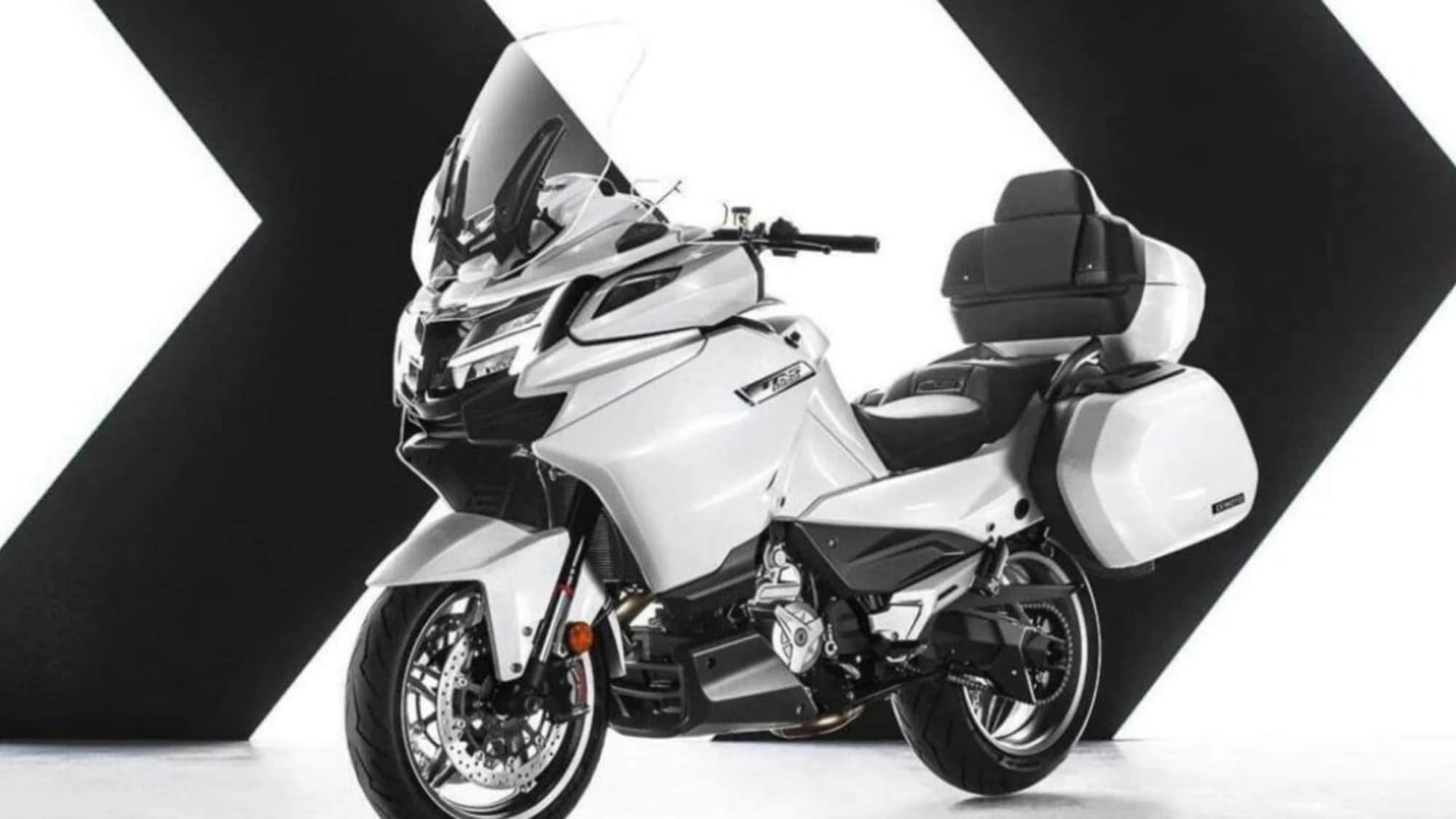 CFMoto 1250 TR-G, la maxi tourer presto in Europa?