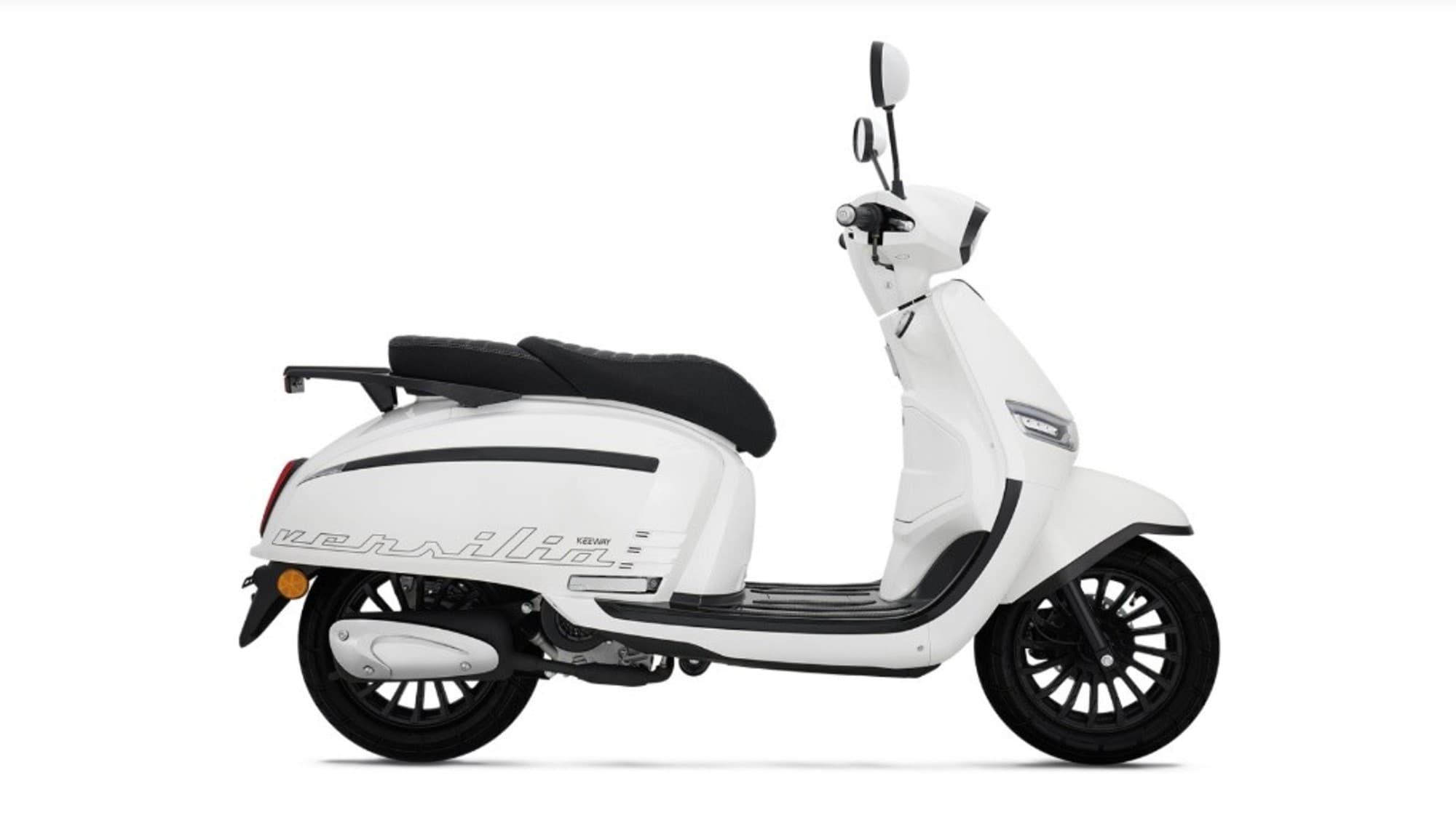 Keeway Versilia 50, scooter rétro che sa di vacanza