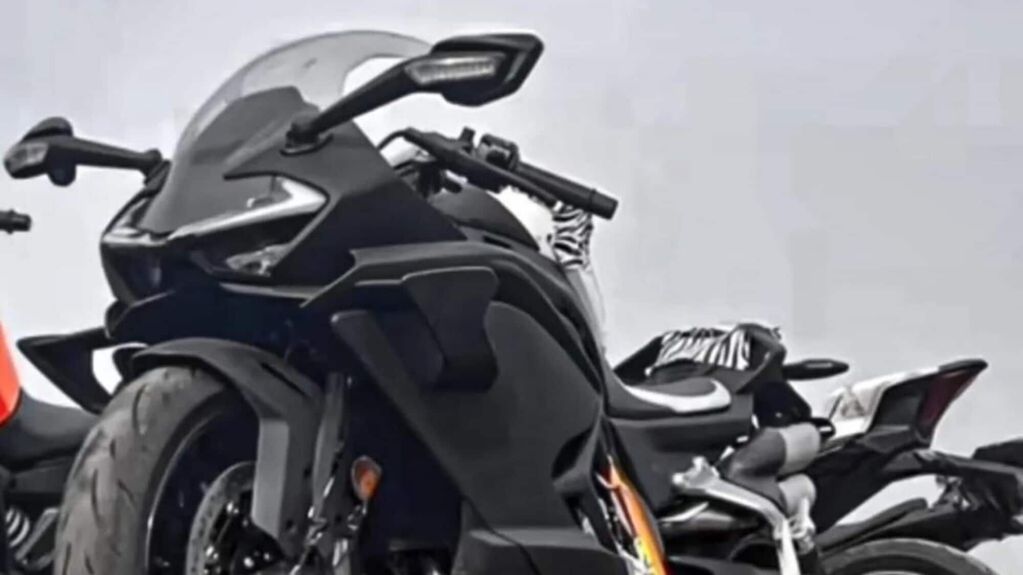 CFMOTO, nuova sportiva in cantiere: 750 SR in arrivo nel 2025?