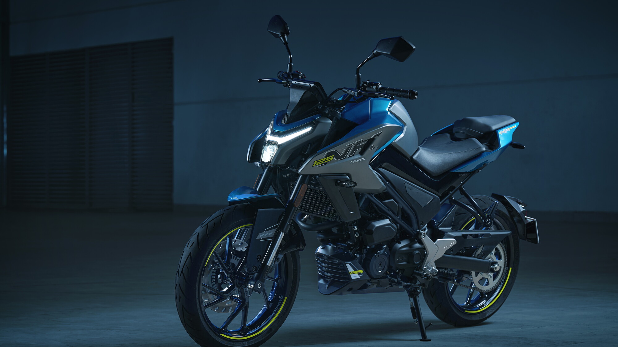 Nuova CFMOTO 125NK: prezzo e dettagli della piccola naked per i 16enni