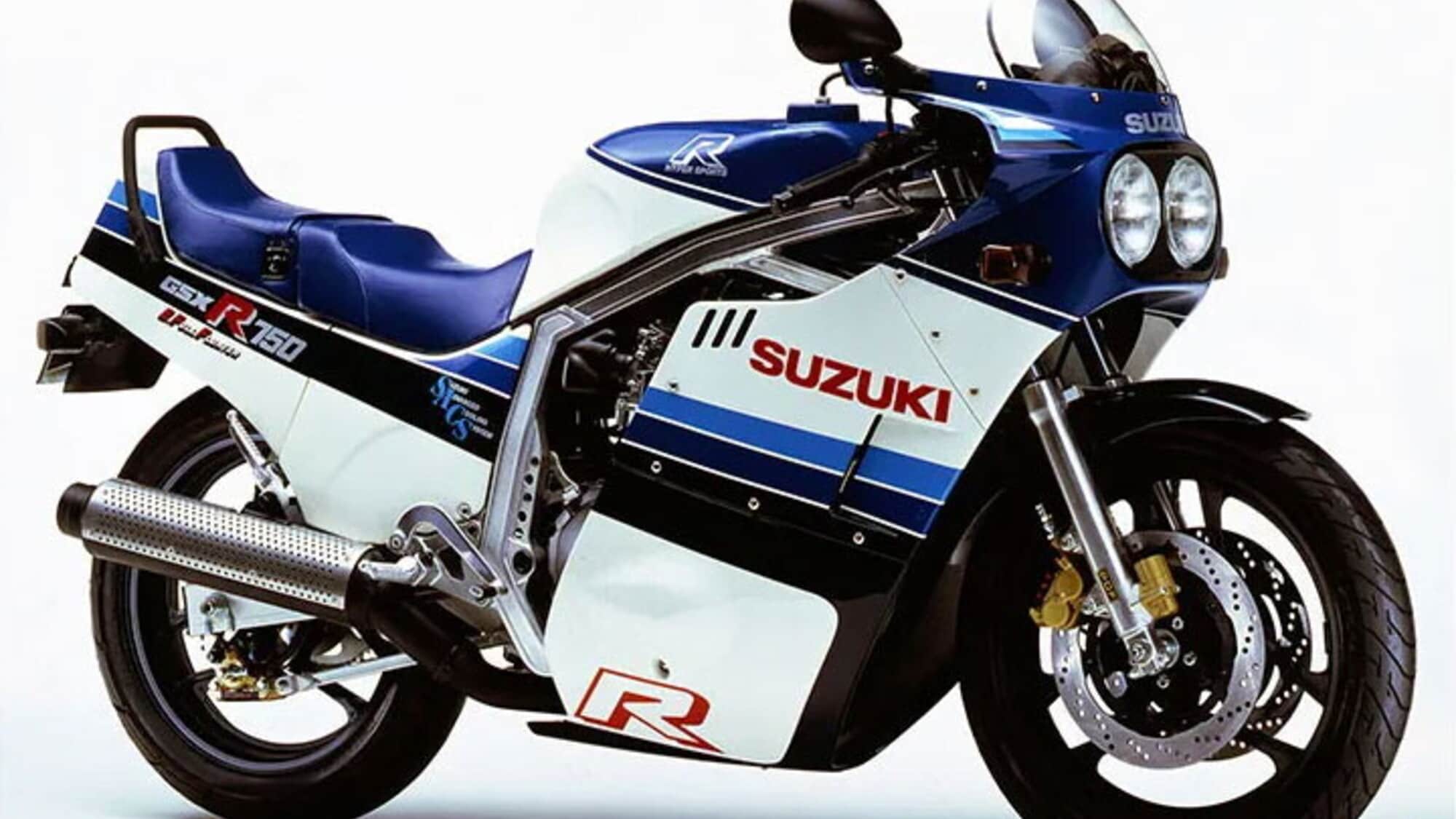 Suzuki, la serie GSX-R compie 40 anni: ad Hamamatsu preparano una sorpresa