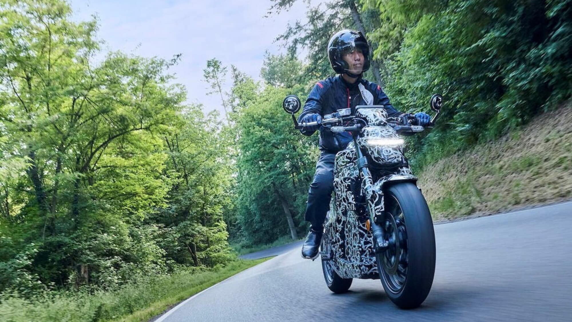 Honda EV FUN, il concept sulle strade europee: il debutto a EICMA