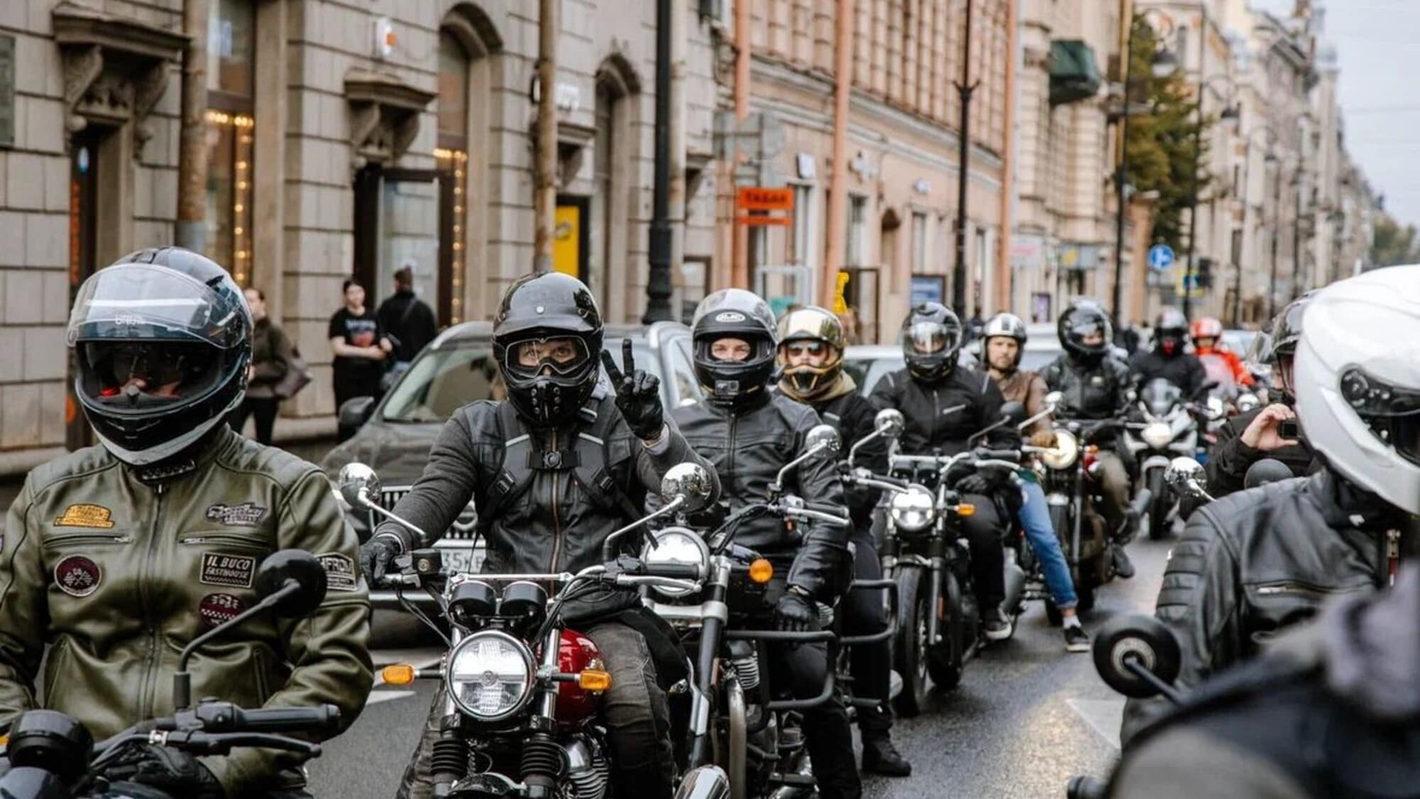 Royal Enfield One Ride 2025, 40mila motociclisti uniti dal “Pure Motorcycling”