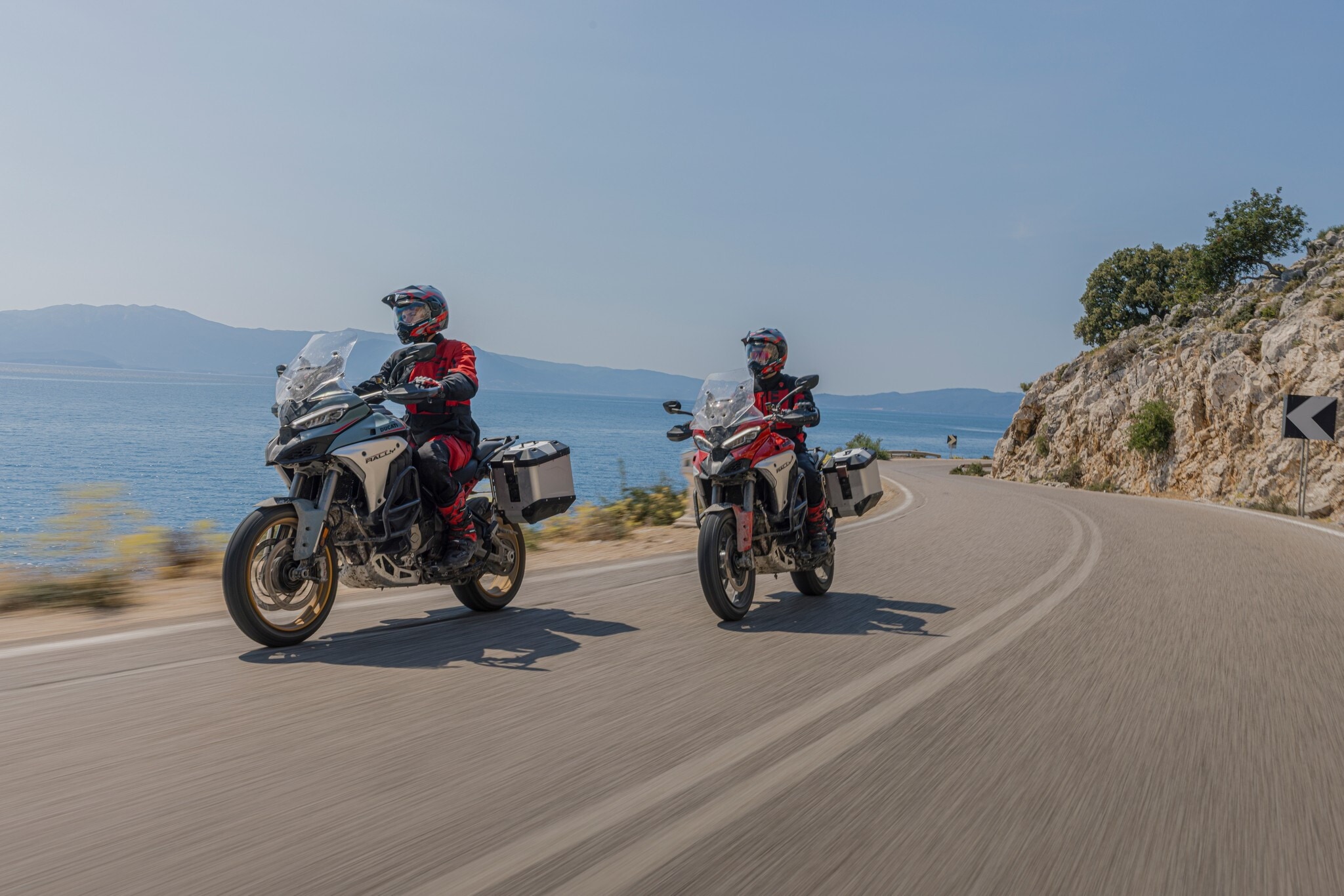 Ducati Multistrada V4 Rally 2026: le foto