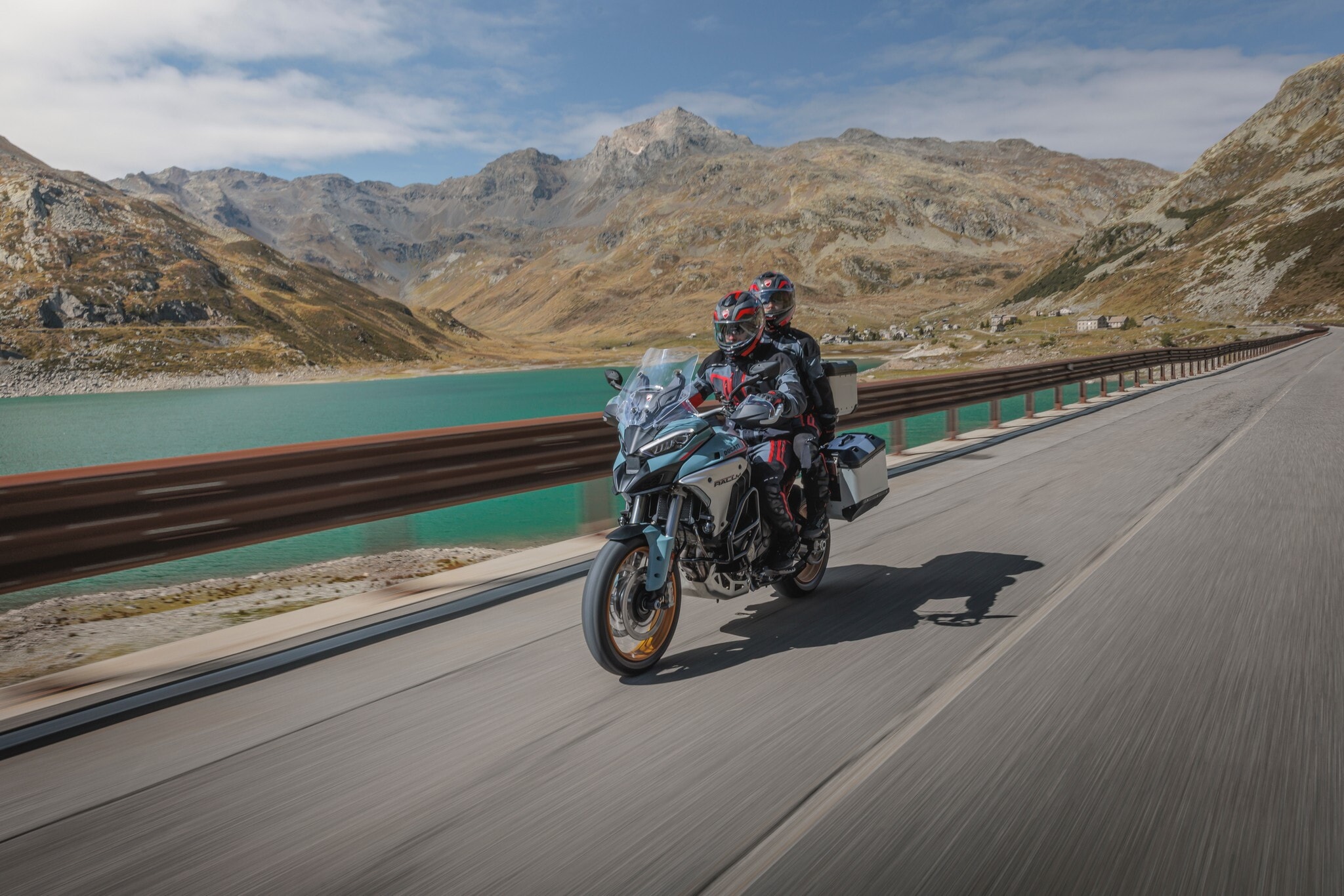 Ducati Multistrada V4 Rally 2026: le foto
