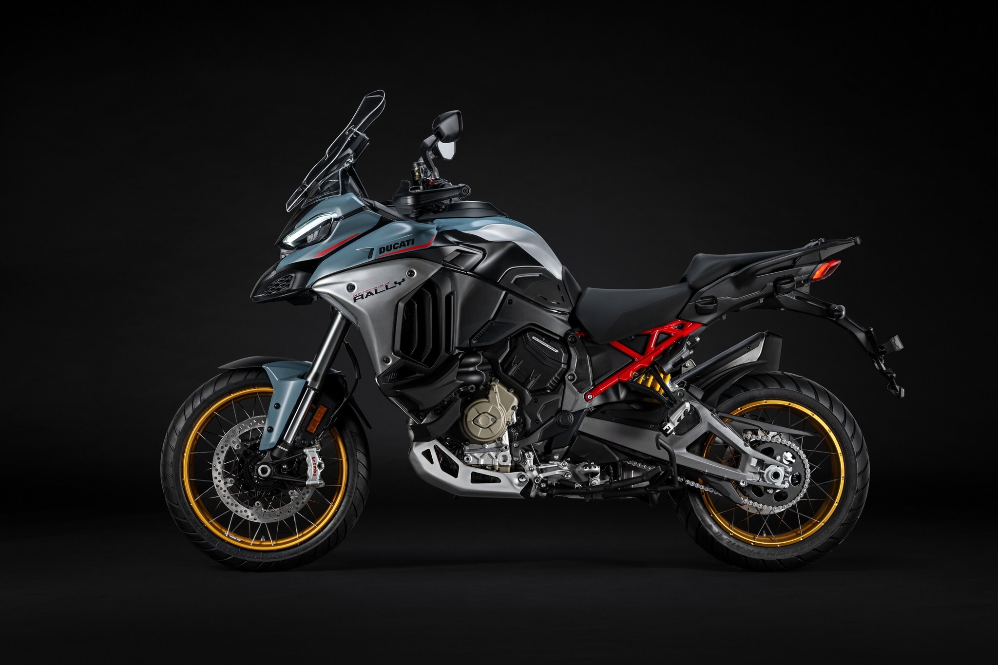 Ducati Multistrada V4 Rally 2026: le foto
