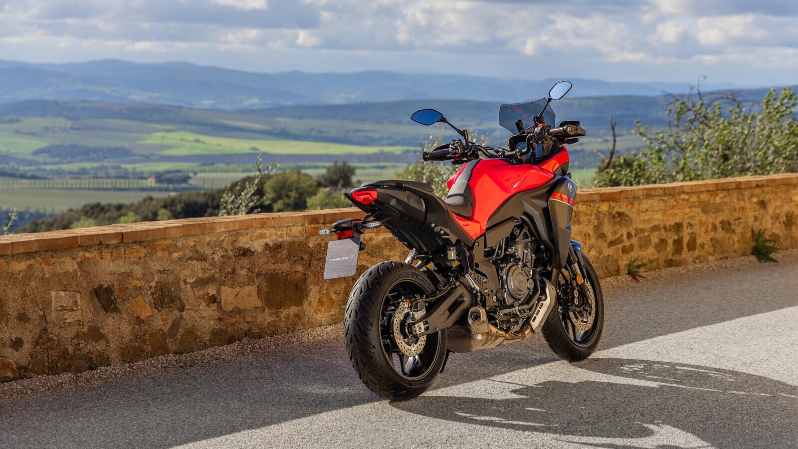 Yamaha Tracer 7 e 7 GT Y-AMT: le foto della versione 2026