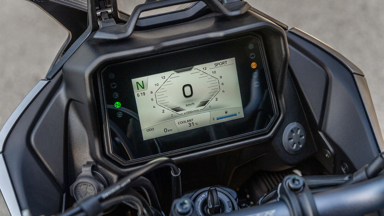 Yamaha Tracer 7 e 7 GT Y-AMT: le foto della versione 2026