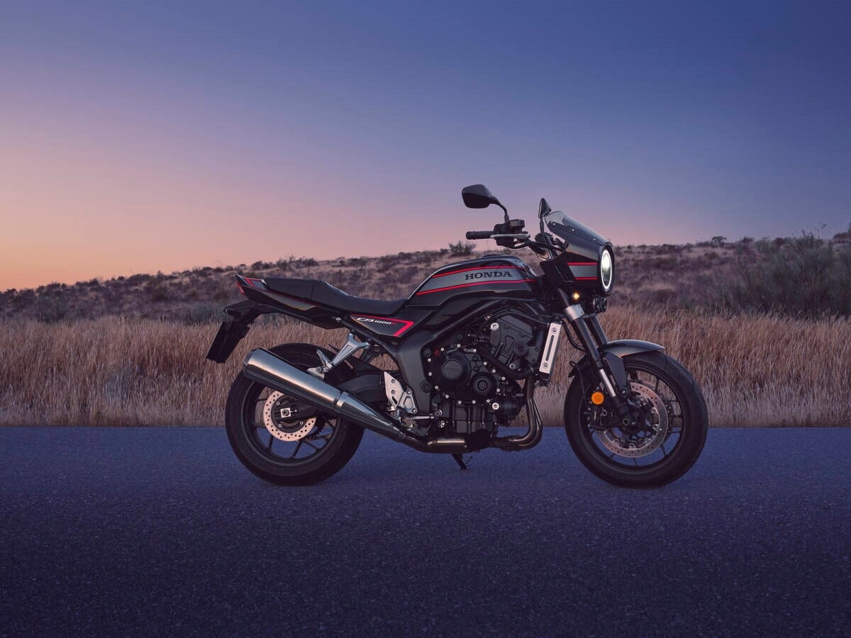 Honda CB1000F: LE FOTO
