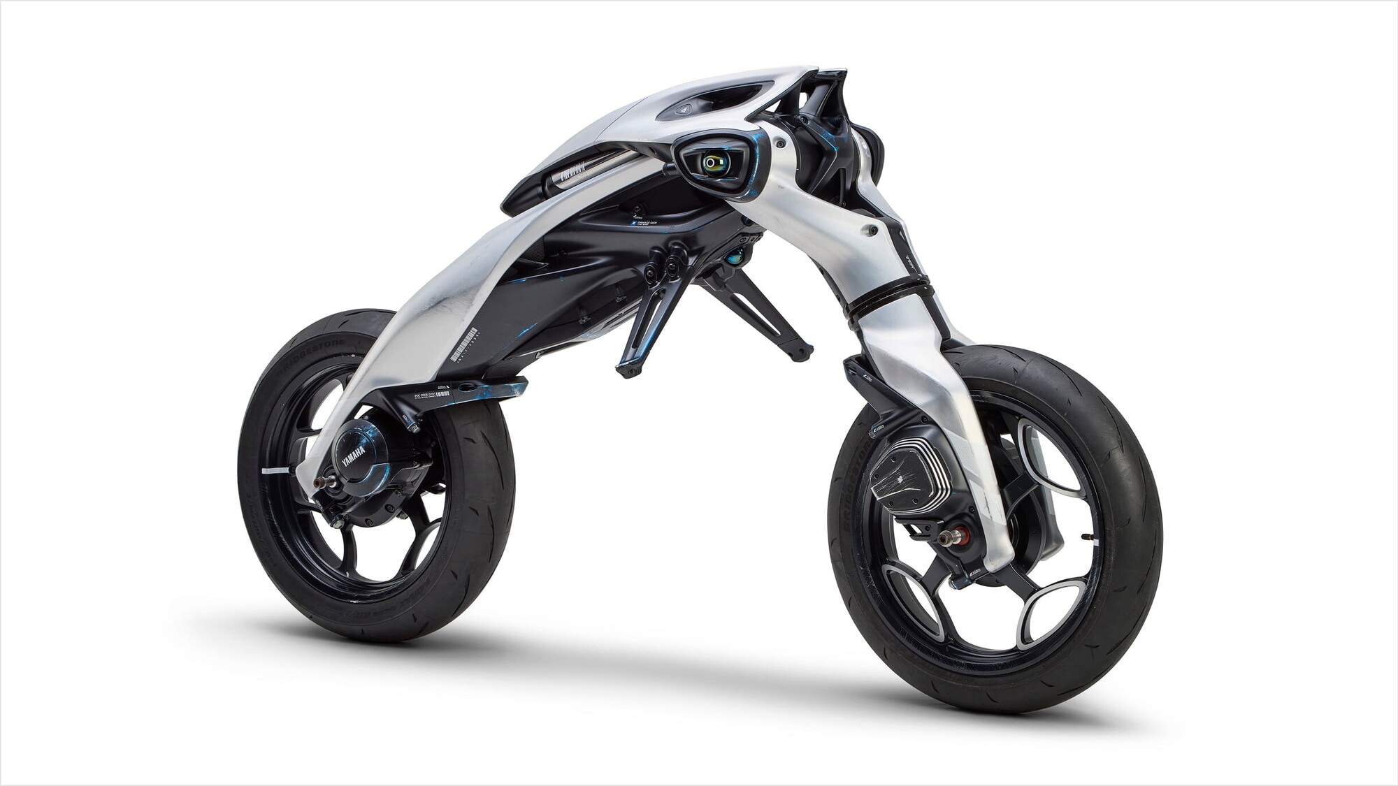 Yamaha Motoroid:Λ, uno sguardo rivolto al futuro