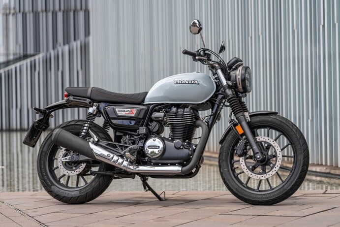 Test, Honda GB 350S: le foto della prova 
