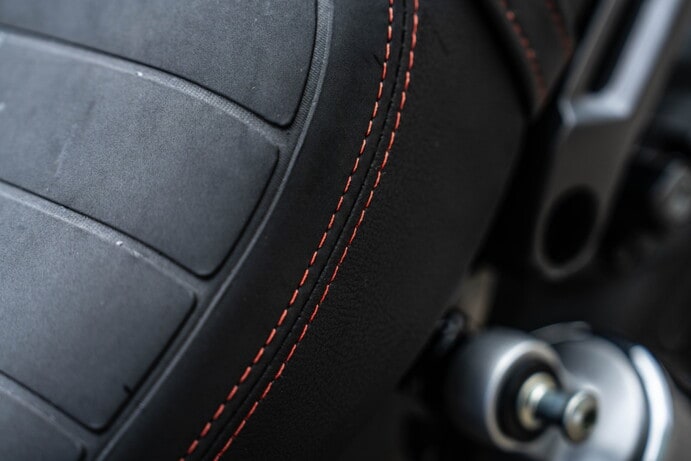 Test, Honda GB 350S: le foto della prova 