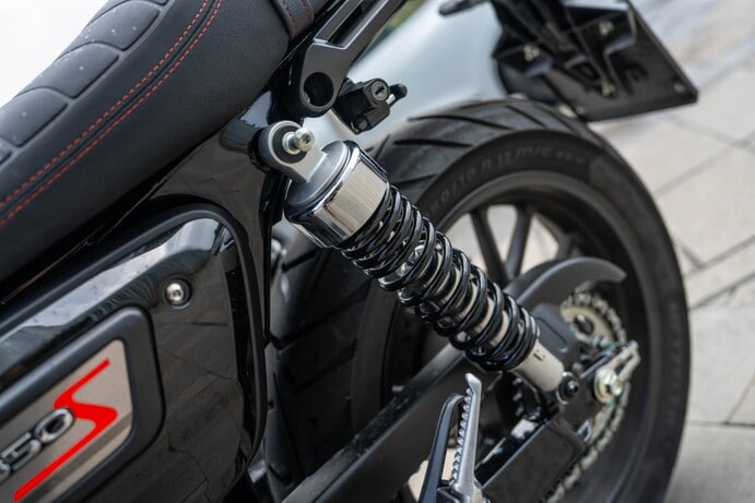 Test, Honda GB 350S: le foto della prova 