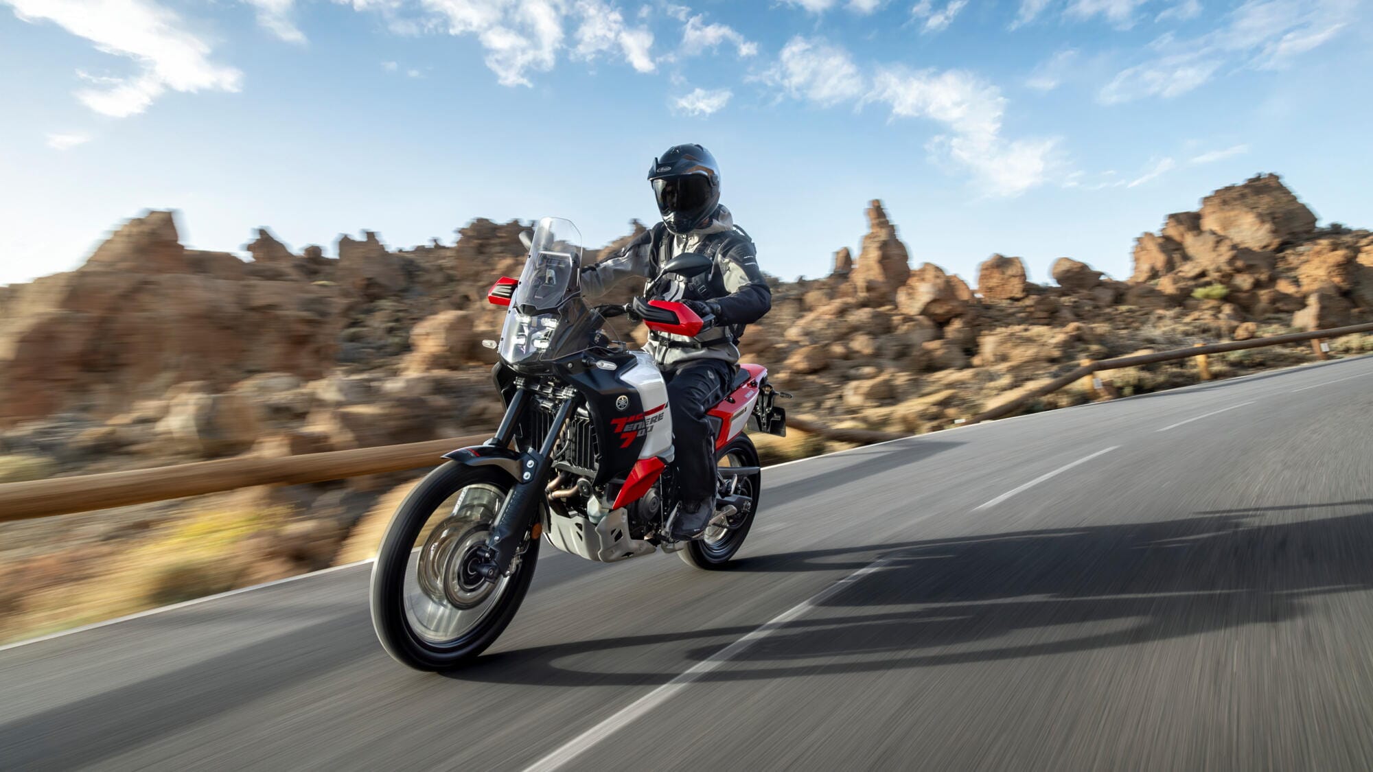Yamaha Ténéré 700 World Raid 2026 - le foto