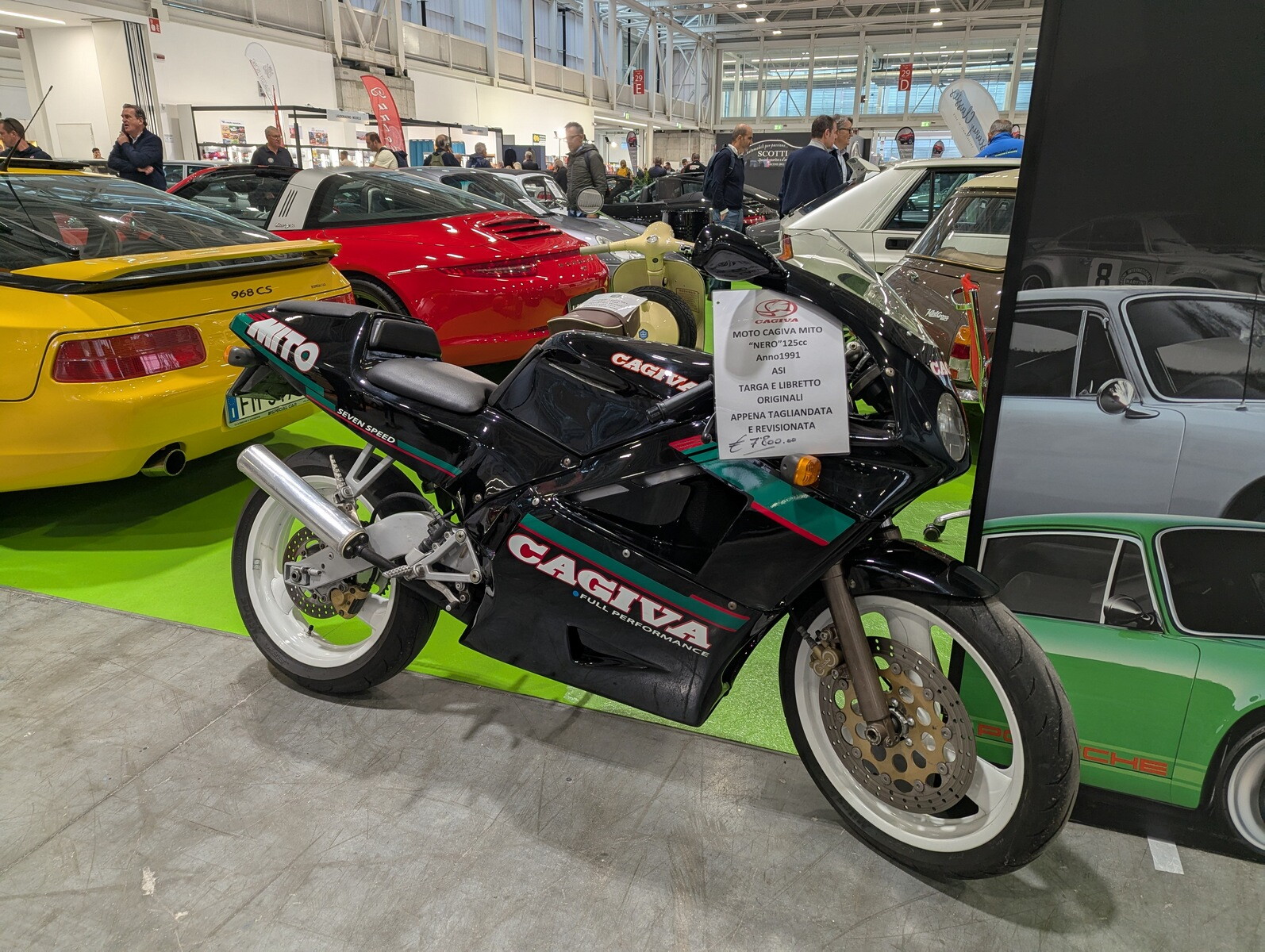 Auto e Moto d'Epoca 2025: le foto live dell'evento