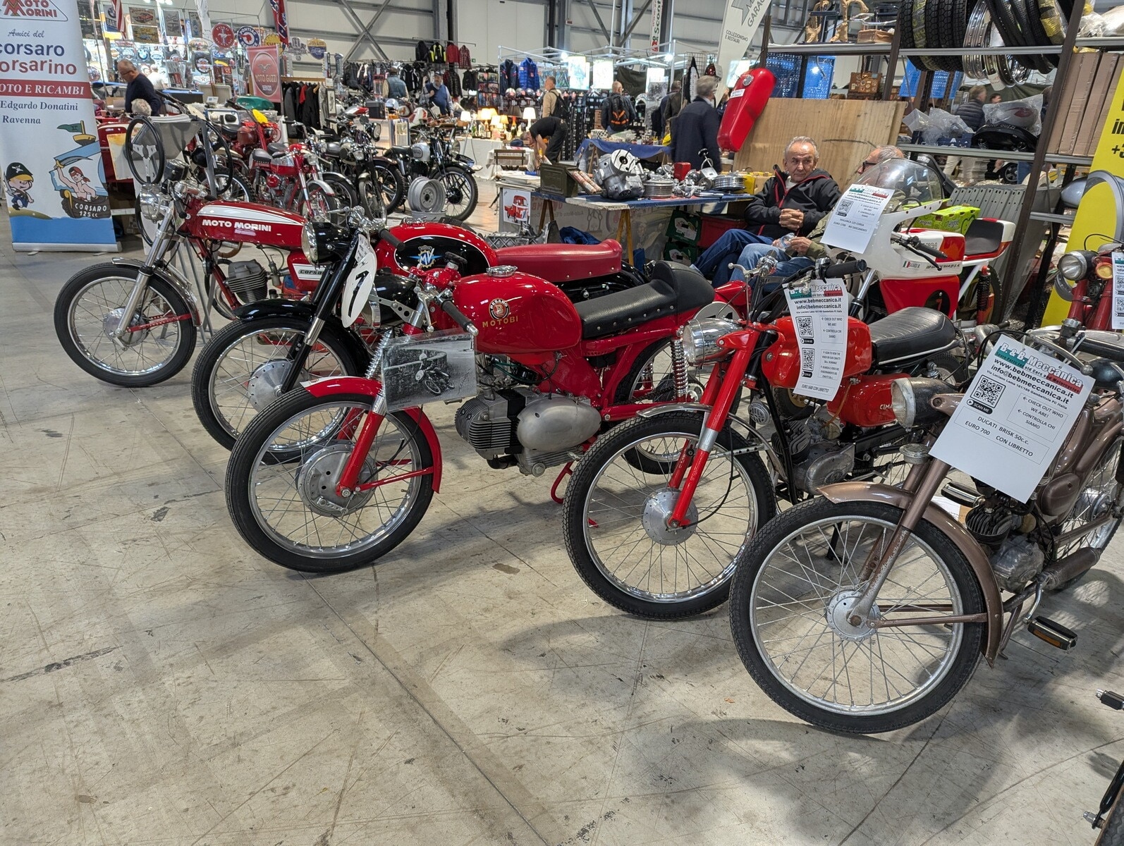 Auto e Moto d'Epoca 2025: le foto live dell'evento