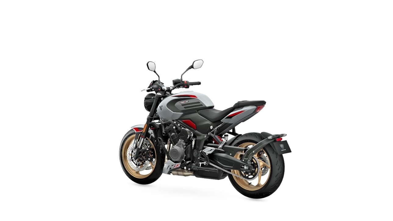 Triumph Trident 800 2026: le foto